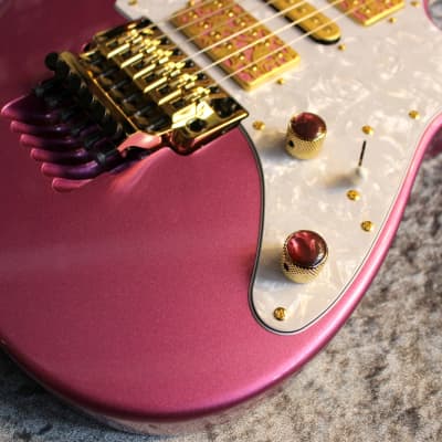 Ibanez PIA3761 "Paradise in Art" Panther Pink[Steve Vai Signature][IKE011] image 4