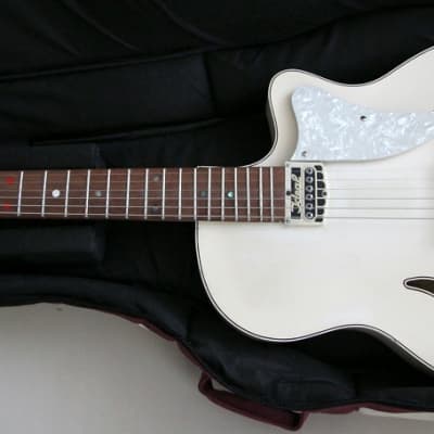 1958 Famos Art-Deco Jazz Thinline (Gibson ES-275 model) - White - Restored and upgraded image 11