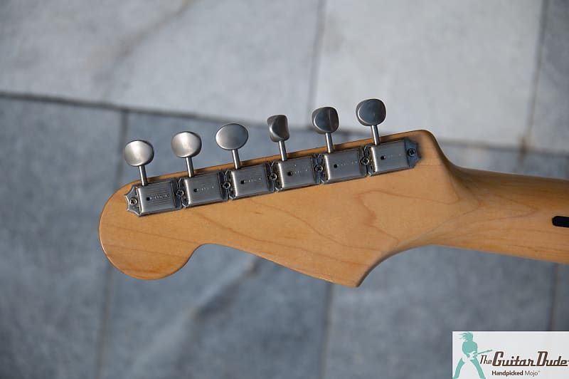 ギター Tokai ST-60 springy sound 1979 hqdefault.jpg