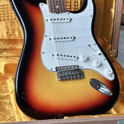 Fender Stratocaster 1963 NOS Sunburst Custom Shop Mint & Complete image 14