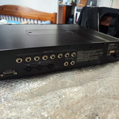 Yamaha TX16W Digital Wave Filtering Sampler 1980s - Black image 4
