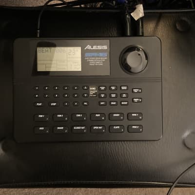 Alesis  Sr-16 (Vintage 1994 Model w/ Box, Manual)