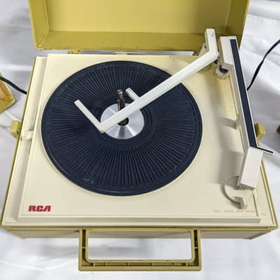 RCA VPN34N 1960's Yellow Portable Record Player w/ Original Speakers - For Parts or Repair image 6