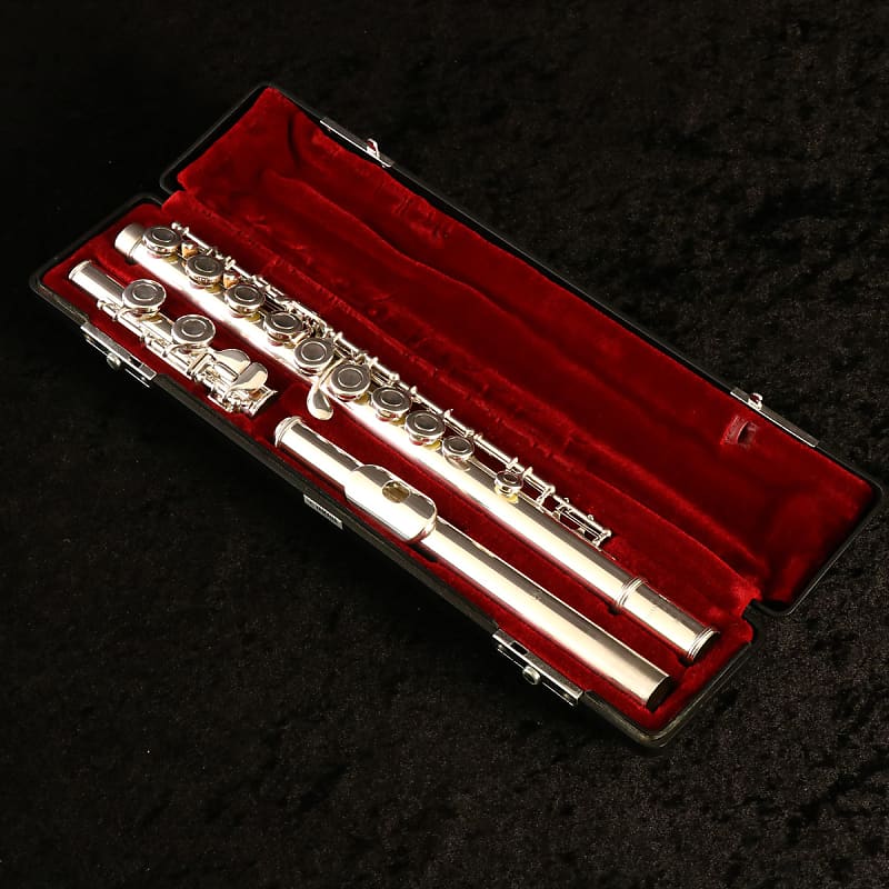 YAMAHA YAMAHA Flute YFL-411, silver tube [SN 010663] [03/13