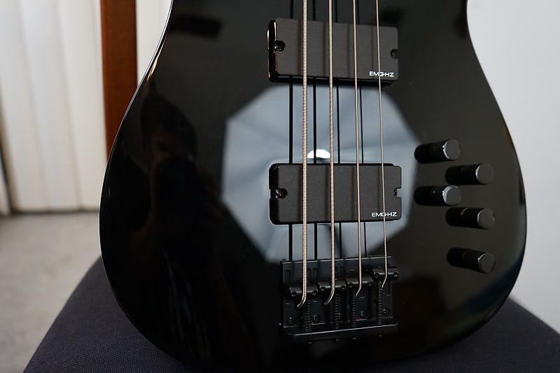 Jackson CMG Concert Bass 2003 - 2011 | Reverb