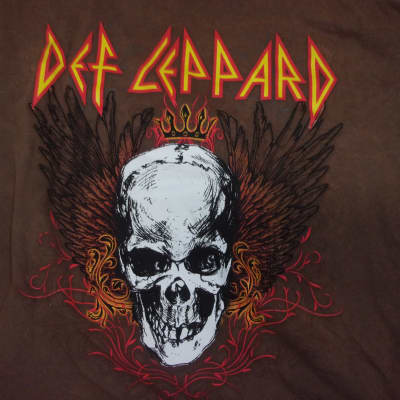 Def Leppard with Skull design XL 46/48 Band Shirt brown a little wrinkled  Rock Band gray Shirt image 2
