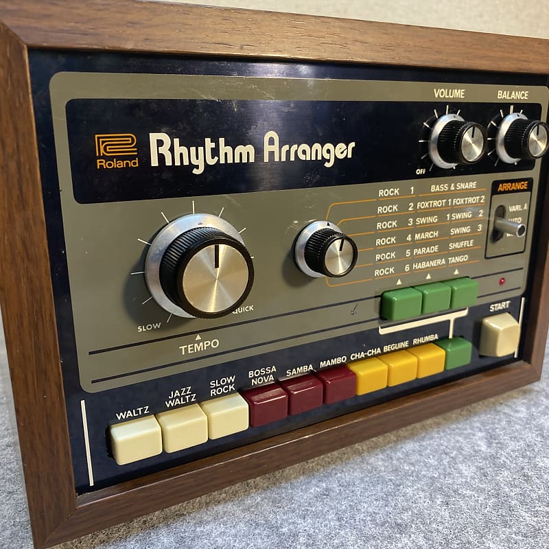 Roland TR-66 Rhythm Arranger 馬呆 バホ Char目印のシール貼ってます