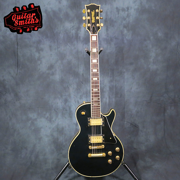 Kurt cobain store sg guitar