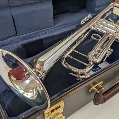 New Bach 180S-43 Silver Plated Professional Bb Trumpet; with Case, Mouthpiece image 3