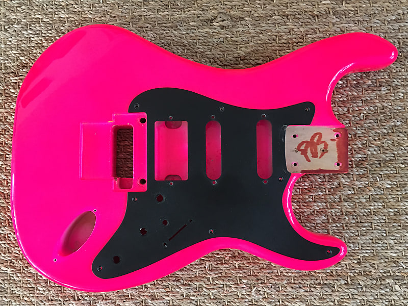 Kramer American Pacer Deluxe Body Hot Pink 1987