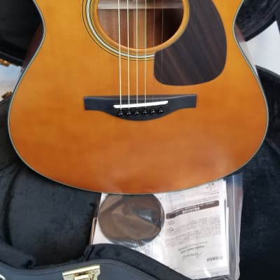 Yamaha FSX5 Red Label Folk Guitar w/Atmosfeel Pickup System & Hardshell Case image 3