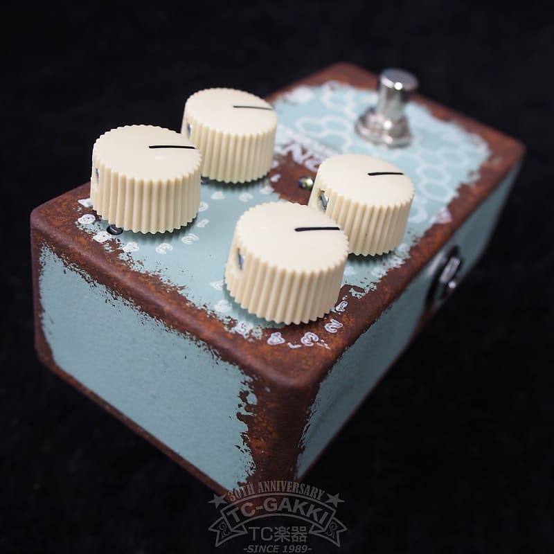 2010's KarDian C10H12N2O SEROTONIN | Reverb 2010's KarDian C10H12N2O SEROTONIN | Reverb