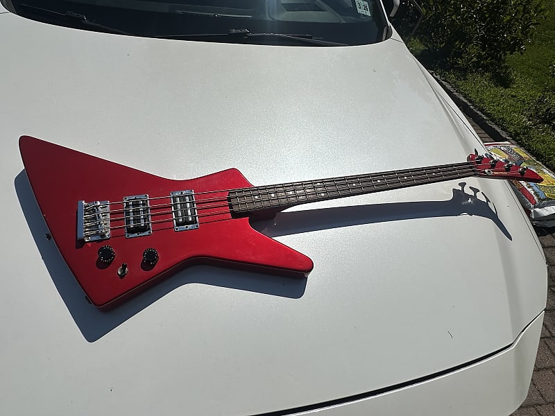 Fernandes Explorer Bass BXB55 The Function 1984 Candy Red