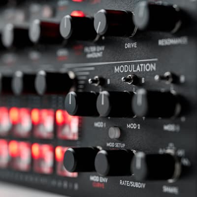 MOTOR Synth MKII image 3