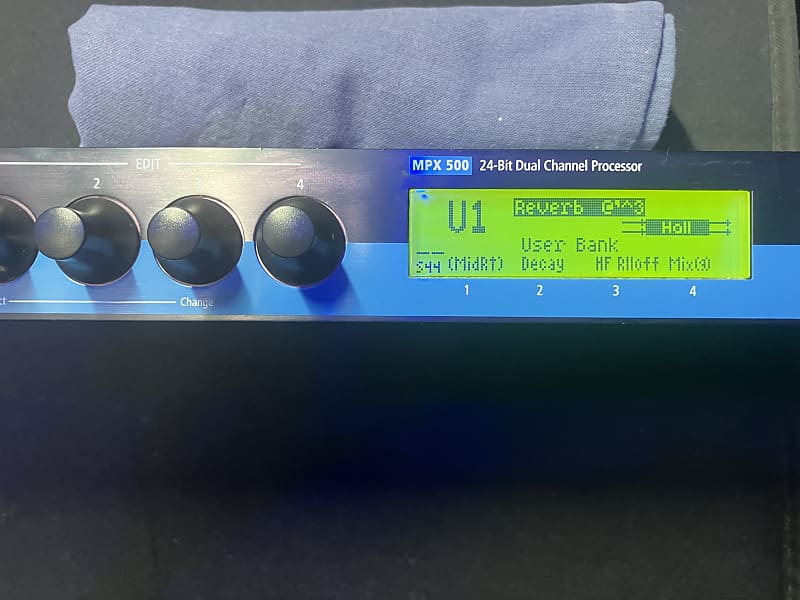 Lexicon MPX 500 24-Bit Dual Channel Multi Effect Processor