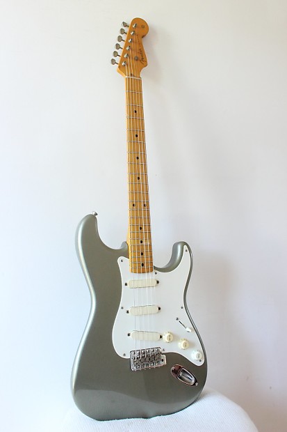 ギター Fender japan ST54-95LS Fender Japan ST54-95LS BLK入荷！！ – 沖田ギター工房