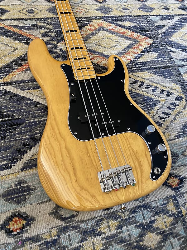 Fender Classic '70s Precision Bass - Made in Japan - Natural