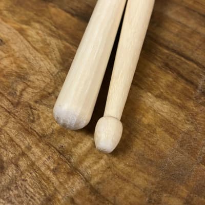 Vic Firth 8D American Classic Sticks - Hickory (pair) image 3