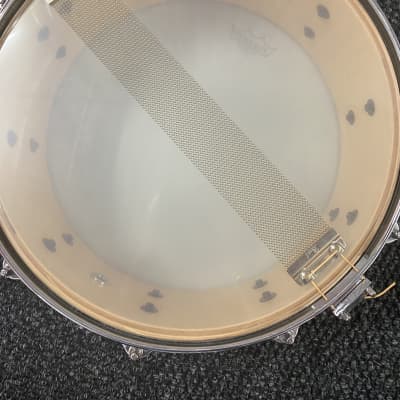 Pearl Masters Custom Plus 5.5”x14” exotic lacquer maple snare drum image 6