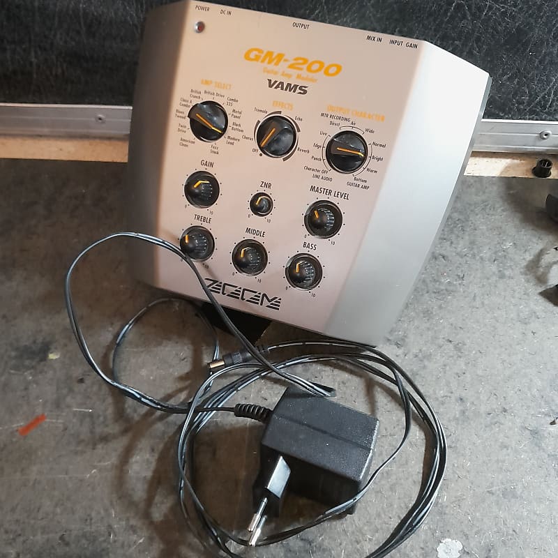 Zoom GM-200 - incl. Power Supply ( EU 220v )