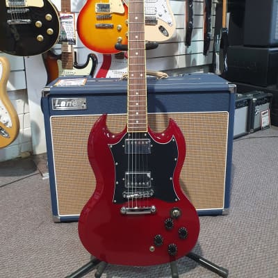 Casino ST-Style Electric Guitar Set (Transparent Wine Red