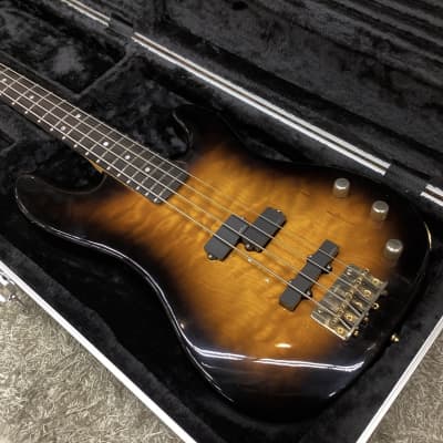 Moon Bass Guitars | Reverb