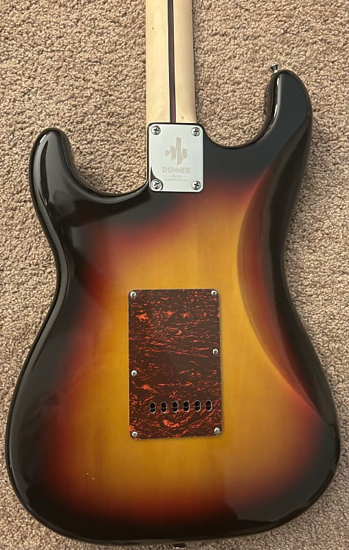 Donner Electric Guitar, DST-152S 39