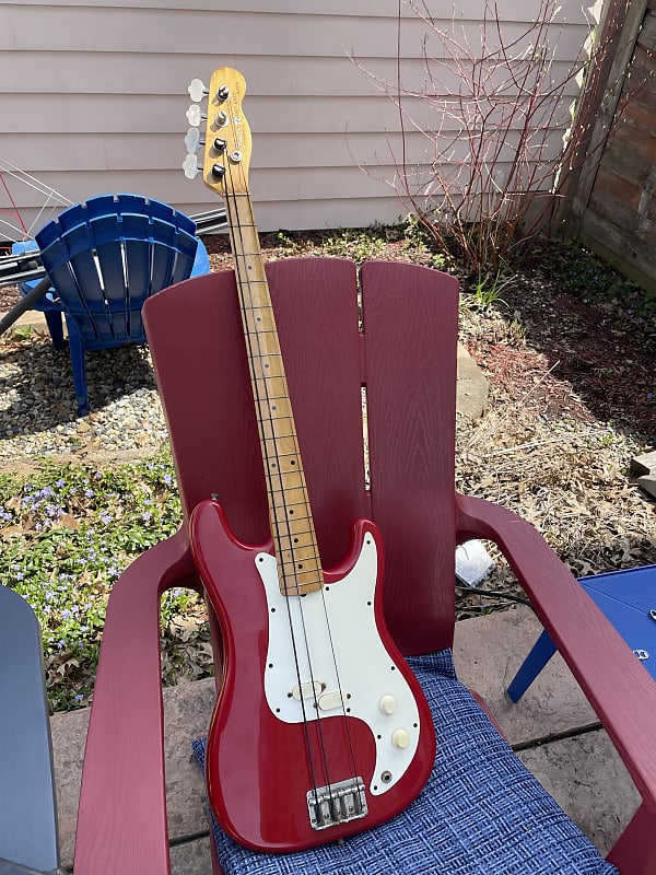 Fender Bullet Bass 1982 - Dakota Red image 1