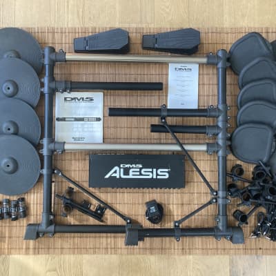 Alesis - DM5 - Electronic Drum Kit Bundle - with Module, Trigger Pads, Cymbals, Frame, Mounts, Cables, and Manual - 2000s - Electric Drums