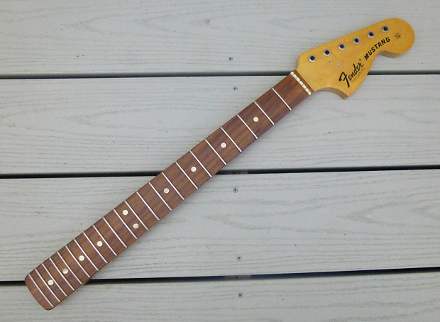 Fender Mustang 1975 Neck Vintage 70s Fullerton USA part excellent