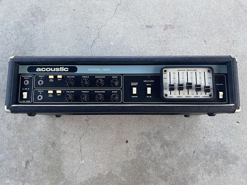 Acoustic model320 ベースアンプ