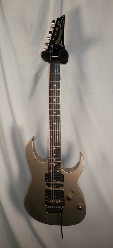 Ibanez RG Series HSH Silver エレキギター Ibanez GIO RG Series HSH, Silver at Gear4music