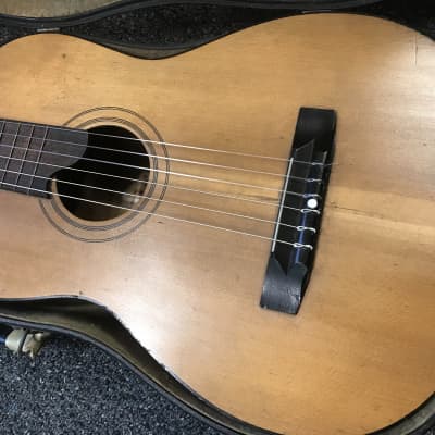 Hawaiian group vintage parlor classical guitar circa. 1920s handcrafted in very good condition with original vintage case. image 5
