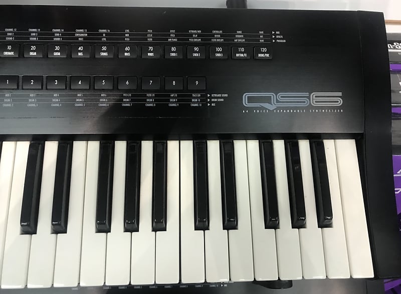 Alesis QS6.2 64 Voice Expandable Synthesizer W /power Cabel