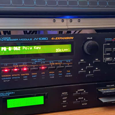 Roland Super JV-1080 64 Voice