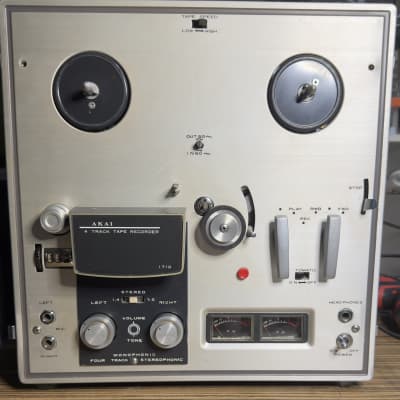 Akai Terecorder 900 1958 Reel to Reel Tape recorder tube