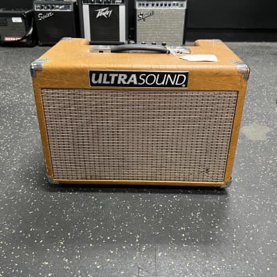 Used Ultra Sound AG-30 Acoustic Guitar Amp Amplifier Made in the USA for sale