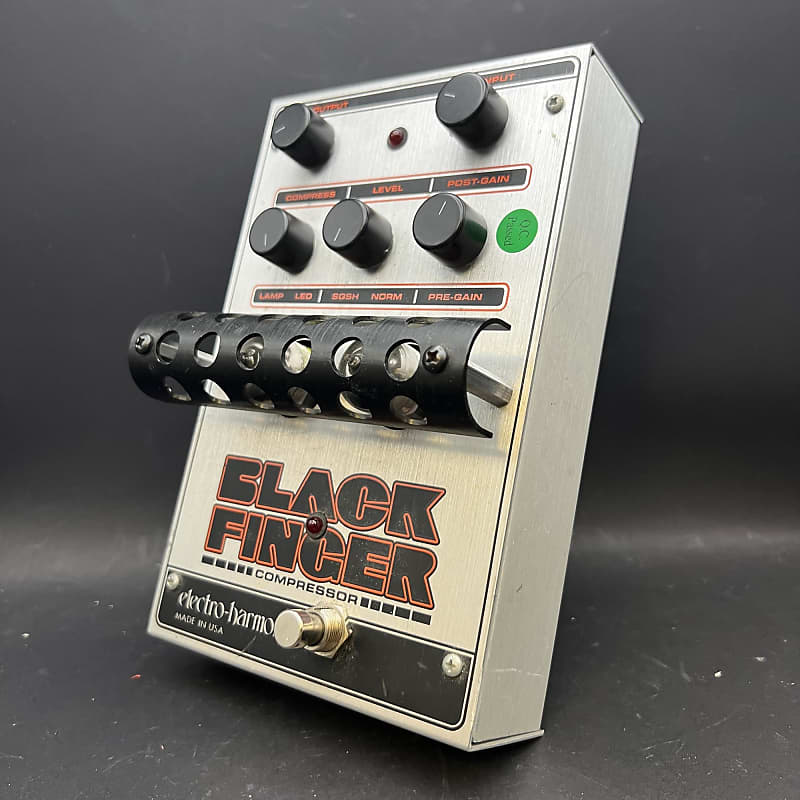 激レア！Electro-Harmonix Black Finger 初期モデル Electro-Harmonix Black Finger - Pedal on ModularGrid
