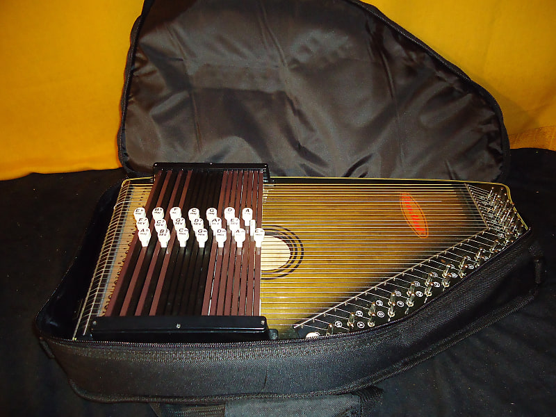 Used Chromaharp Autoharp 21 Chord in Original Gig Bag Reverb
