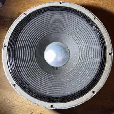 6X) JBL 2350 Aluminum 500Hz Horn + 2328 Throat Adapters for 6X) JBL 2350 Aluminum 500Hz Horn + 2328 Throat Adapters for