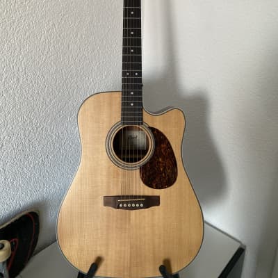 Cort MR500E NT Solid Spruce/Mahogany Dreadnought Cutaway with Electronics Natural Glossy for sale