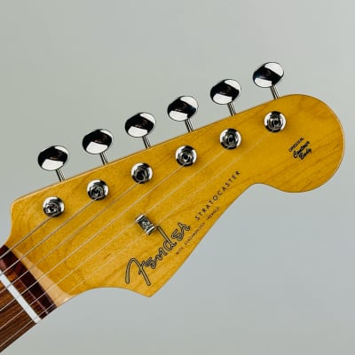Fender '60s Vintera Stratocaster, MIM 2019 - Ice Blue Metallic image 4