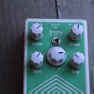 EarthQuaker Devices Arpanoid Polyphonic Pitch Arpeggiator V2 image 13