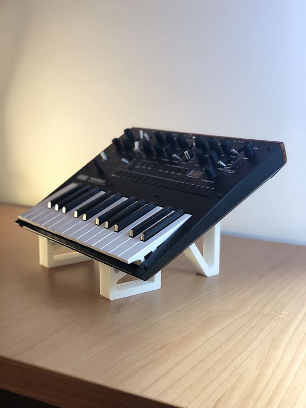 3d Studio Furniture single stand Korg Monologue 2020 White