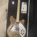 Rickenbacker 360W 2014 - Present - Walnut