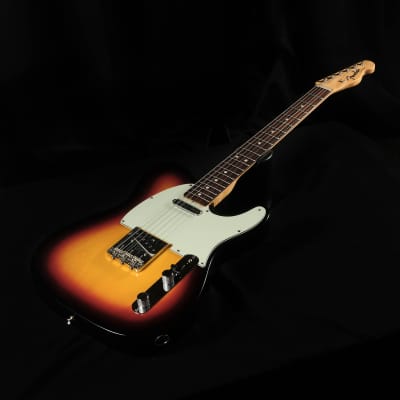 Pre Owned 2014 Fender Custom Shop 1963 Telecaster NOS 3-Tone Sunburst image 3