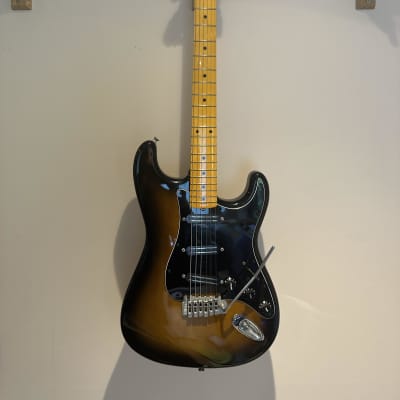 Fender stratocaster vintage 79-81 Stratocaster 1979-81 Sunburst 