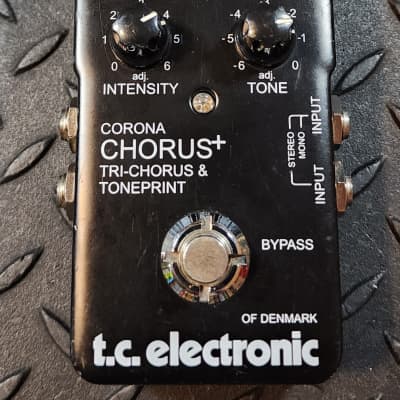 TC Electronic Limited Edition Corona Chorus+ SCF Tri-Chorus 