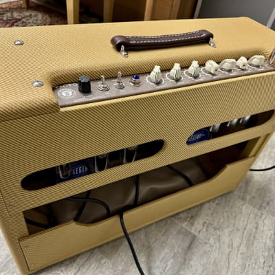 Victoria Victorilux 2x12 Combo Tweed image 8