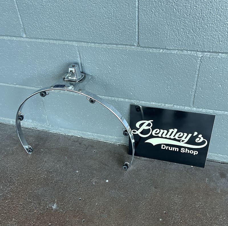 Rims 16" 8 Lug Tom Suspension Mount in Chrome Reverb